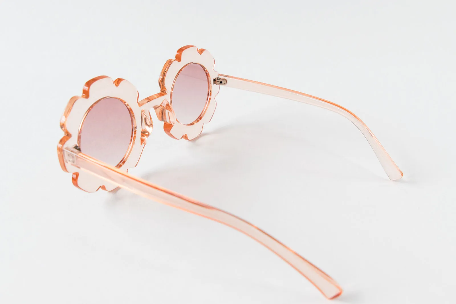 Babeehive Goods Toddler & Kid Daisy Sunglasses - Clear Peach