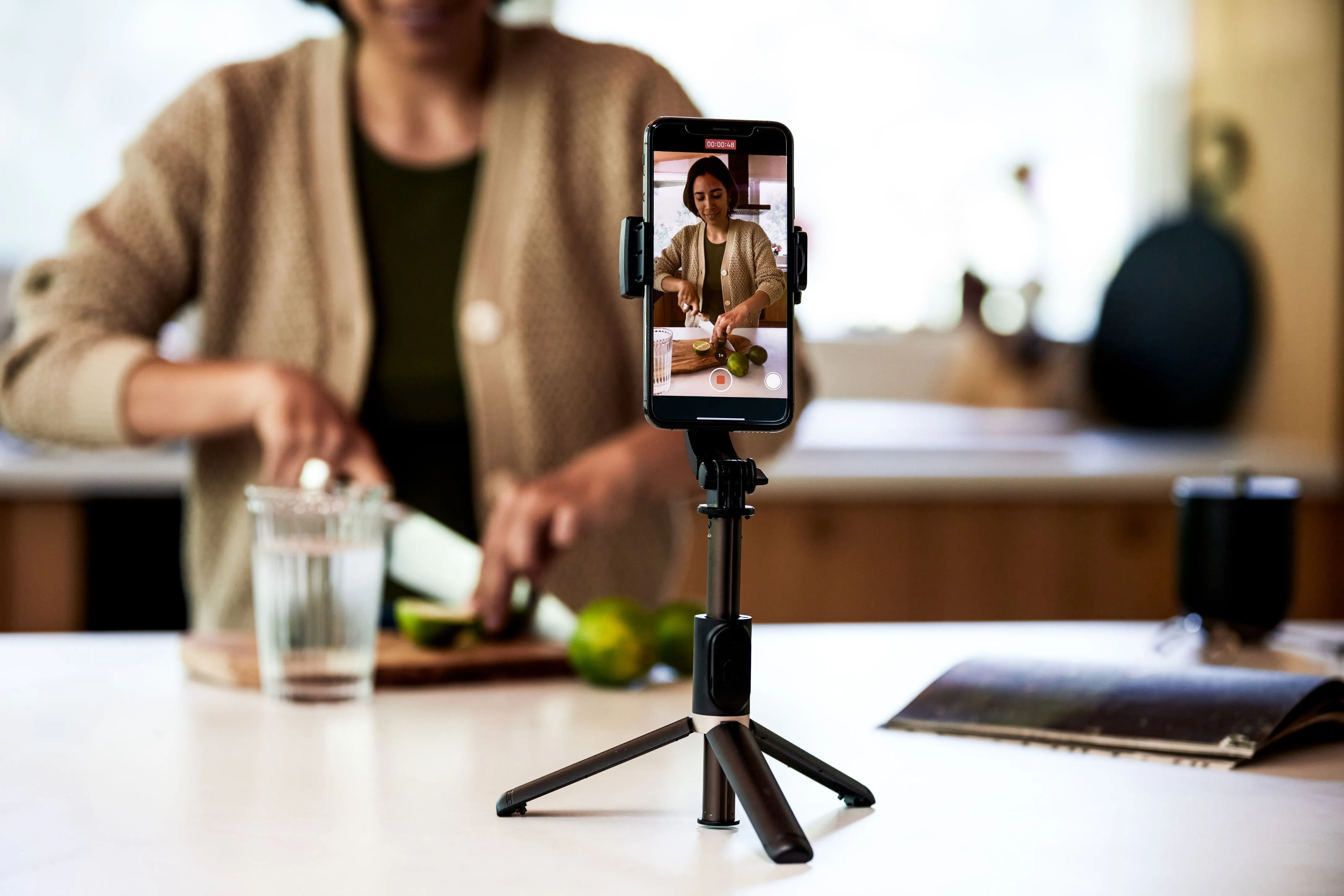 Capture Wireless Selfie Stabilizer Tripod